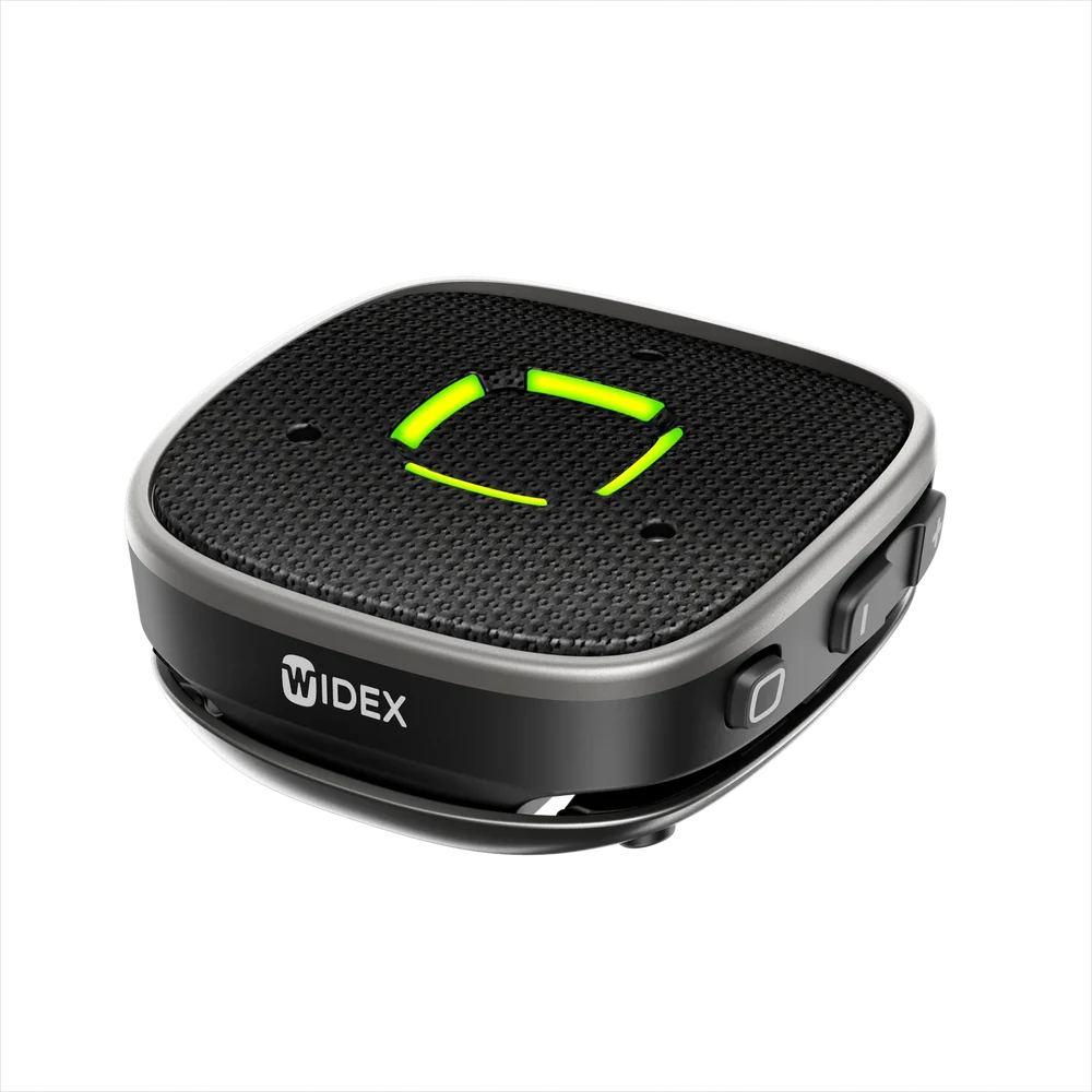 Widex Sound Assist med knapper og mikrofonflade set skråt forfra